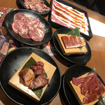 国産牛焼肉食べ放題 肉匠坂井 入間店 - 