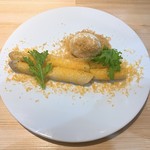 野菜 炭火 Infini - FR産ホワイトアスパラ 温泉卵 ミモレットチーズ レモンパン粉