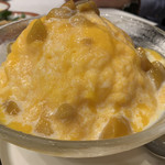 銀座 麒麟 - おっきいマンゴーかき氷