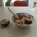 お食事処 栄利 - チャーシューメン(600円)