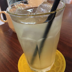 カフェ 坂の下 - リンゴジュース