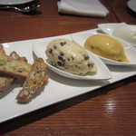 ラ・ブーシェリー・デュ・ブッパ - デザート盛合せ