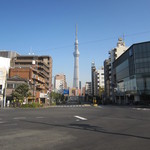 吾妻橋 やぶそば - 「スカイツリー」を正面に望む絶好のロケーション