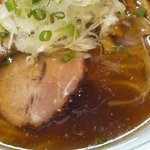 ラードが浮いてる