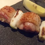 炭火焼き鶏とスパイスカレー 日本橋室町 ハラカラ - 