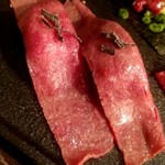 焼肉ダイニング　GROW - 和牛の炙り握り