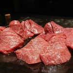 麻布十番焼肉 BULLS - 