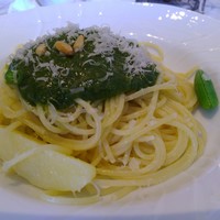 La Brianza - 具は松の実、じゃがいも、インゲンなど伝統的 La Brianza - 具は松の実、じゃがいも、インゲンなど伝統的