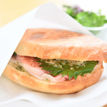 パンとエスプレッソと自由形