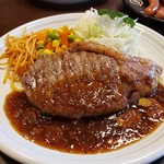 Taishuu Steak Nikuno Suke - レア焼き限定サーロイン