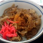 紫波サービスエリア 上り フードコート - 朝御飯吉野家の牛丼食べたのに、又牛丼食べてしまった。
            旨し‼️