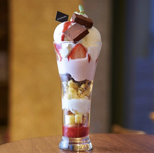 Sweets Bar Rosemary スイーツアンドバー ローズマリー 瓦町 バー 食べログ Sweets Bar Rosemary スイーツアンドバー ローズマリー 瓦町 バー 食べログ
