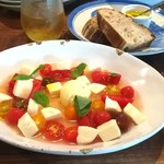 ブリコラージュ ブレッド アンド カンパニー ダイニング・カフェ - 