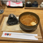 いろは - 小豆塩むすび & 豆腐だんご汁