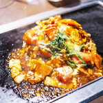 京ちゃばな 梅田OS店 - トマトのお好み焼き豚肉＆チーズ