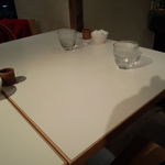 ラ・メゾン アンソレイユターブル - 清潔感のあるテーブルです。