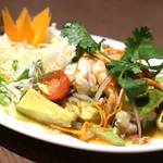 本格タイ料理バル プアン - 