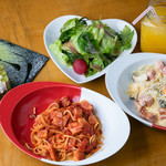 DIY cafe 三宮北野坂店