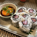 佳肴ながつき - マグロユッケロール