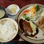 下町厨房 矢車 - 矢車定食(780円)です。