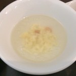 四川麻婆専家 辣辣 - スープ