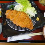 Tonkatsu Izumiya - 新潟県魚沼産健康とんかつ定食