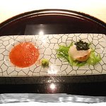 Kajikawa - ひらめとホタテ、イカのお刺身　梅肉ソース