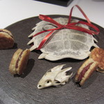 フロリレージュ - スッポンのブーダンノワール ミニどら焼き風1