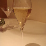 ル・ジュー・ドゥ・ラシエット  - シャンパーニュ（\1,785）（2011.12）