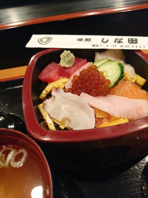 食事処しな田 - 釧路（寿司）の写真