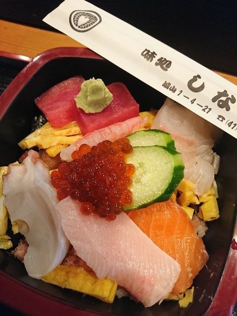 食事処しな田 - 釧路（寿司）の写真