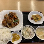 台湾料理 福来順 - 酢豚定食
