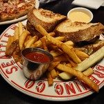 The Pike Pub and Brewery - 