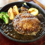 はれるや - 【鉄板ハンバーグ定食 1,080円】メインの鉄板ハンバーグ