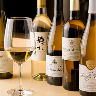 各地のワイン・日本酒で食を愉しむ