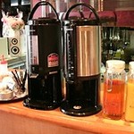 イル　テゾーロ - ドリンクは、コーヒー・紅茶・オレンジジュースが用意されていました