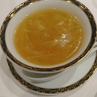 銀座アスター お茶の水賓館 - フカヒレスープ