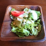 NRT CAFE - ランチセットのサラダ