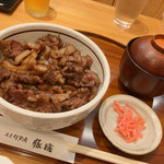 豚捨 - 牛丼