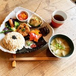 豆こ食堂 やむなし - やさいごはん