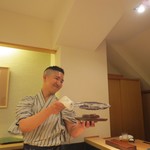 寿し道 桜田 - 金目を焼いています2