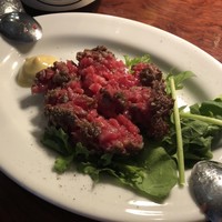 カルネジーオ イースト - 