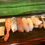 三郎寿司 - Aランチ2000円の握り9貫