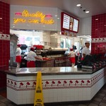 IN-N-OUT BURGER - 