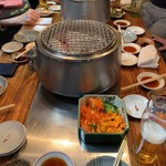 正泰苑 - この七輪が物凄い熱さ。