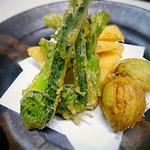 Wasa Ichuubou Katsura - 春野菜の天ぷら