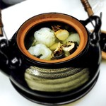 Steamed conger eel and matsutake mushrooms in a clay pot