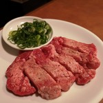 Sumibi Yakiniku Isshin - 厚切りタンより品切やったタン元が好み…