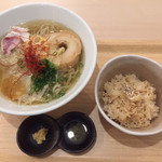 Dashiya Owan - 出汁ラーメンと鯛めしセット980円