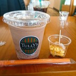 TULLY'S COFFEE - ★★★★チョコリスタ 650円 これホントにトール？って言うぐらい小さいけど高級チョコのなめらかさと甘過ぎない上品さはうまいぞー！